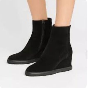 Aquatalia black suede wedge ankle boots 7.5 $495 worn once